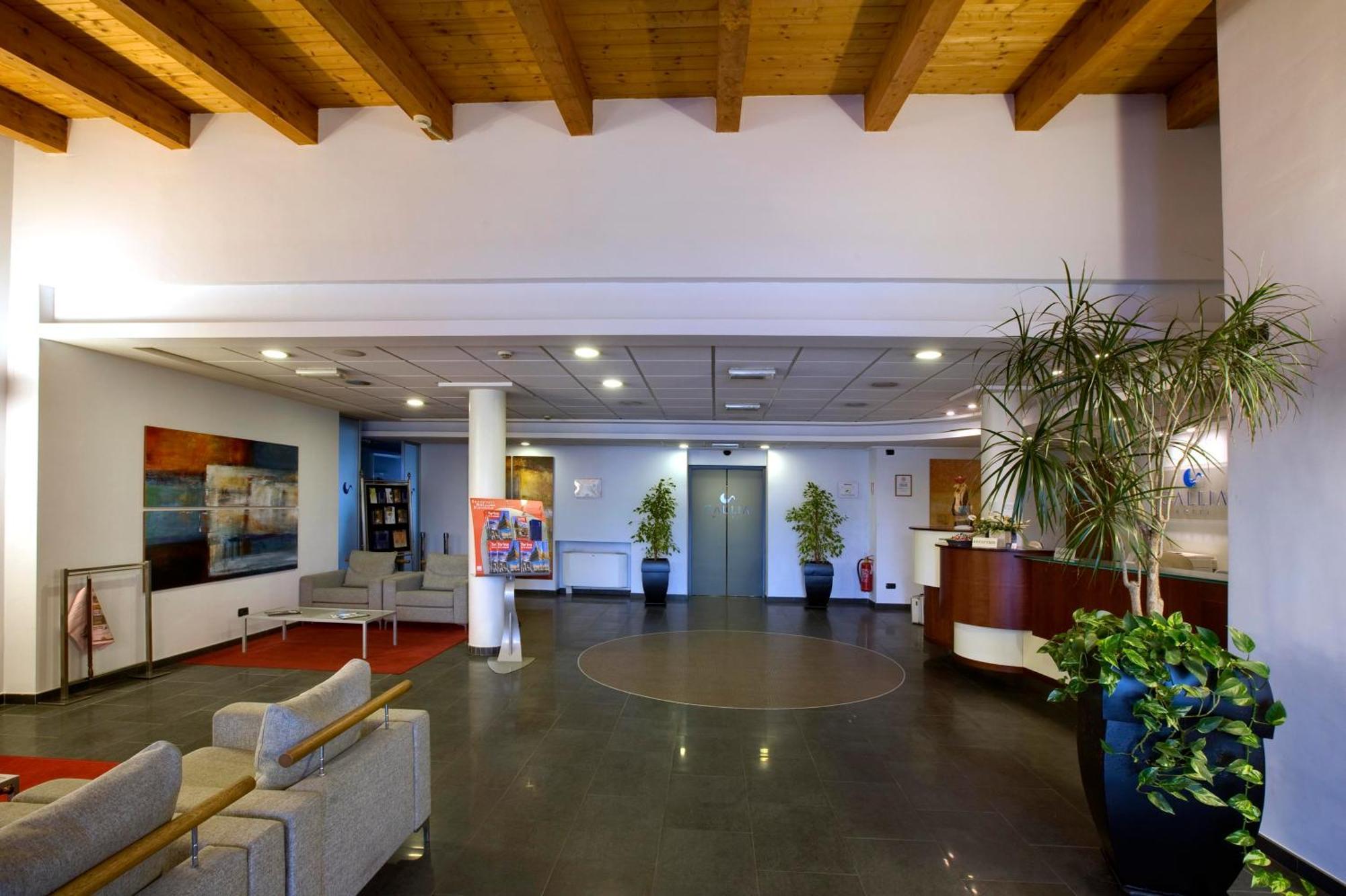 Hotel Gallia П'янецца Екстер'єр фото